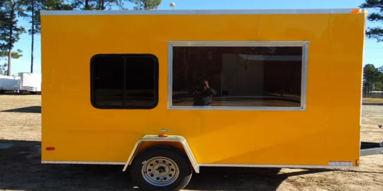 What to Know Before Investing in a Commercial Kitchen Trailer